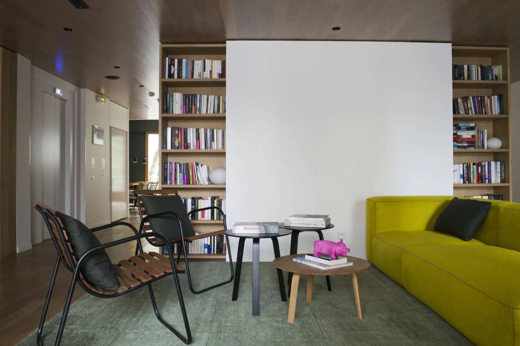 Cabane Hotel - photo 16