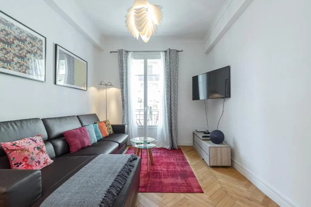 BH - CHARMANT 3 PIECES - Place Garibaldi 4 Personne - photo 4