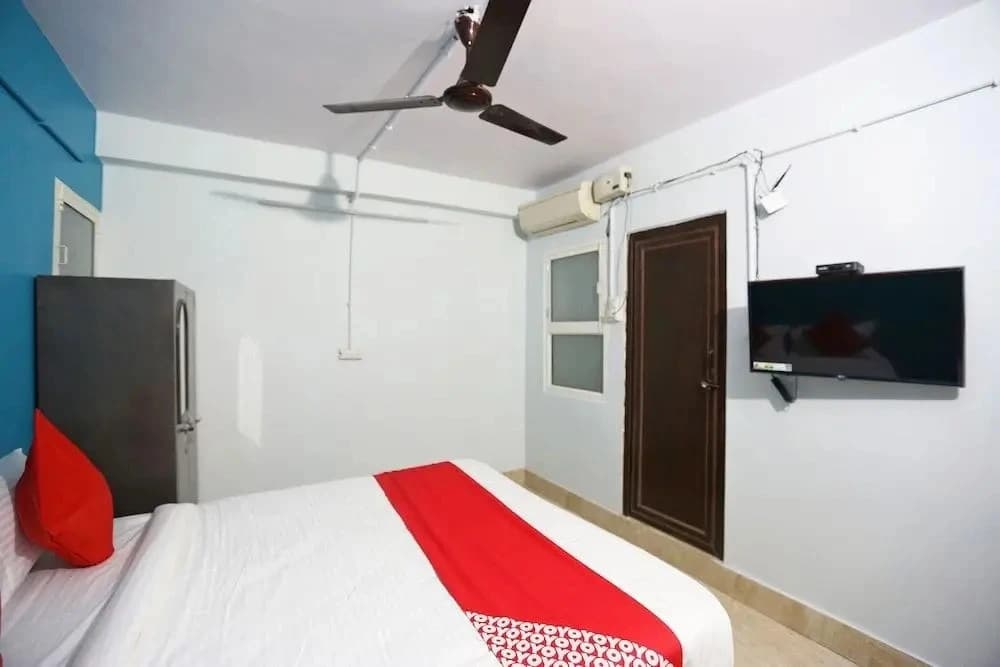 Dimpy House by OYO Rooms - photo 14