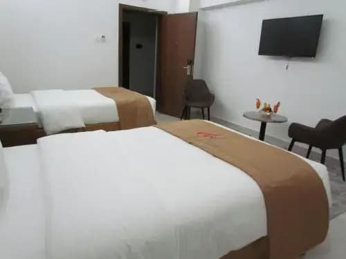OYO 272 Mirage Hotel - photo 1
