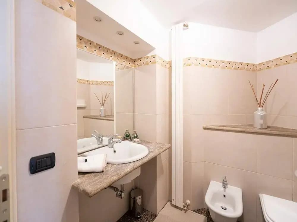 Chic Apartment in Cental Milan - photo 8