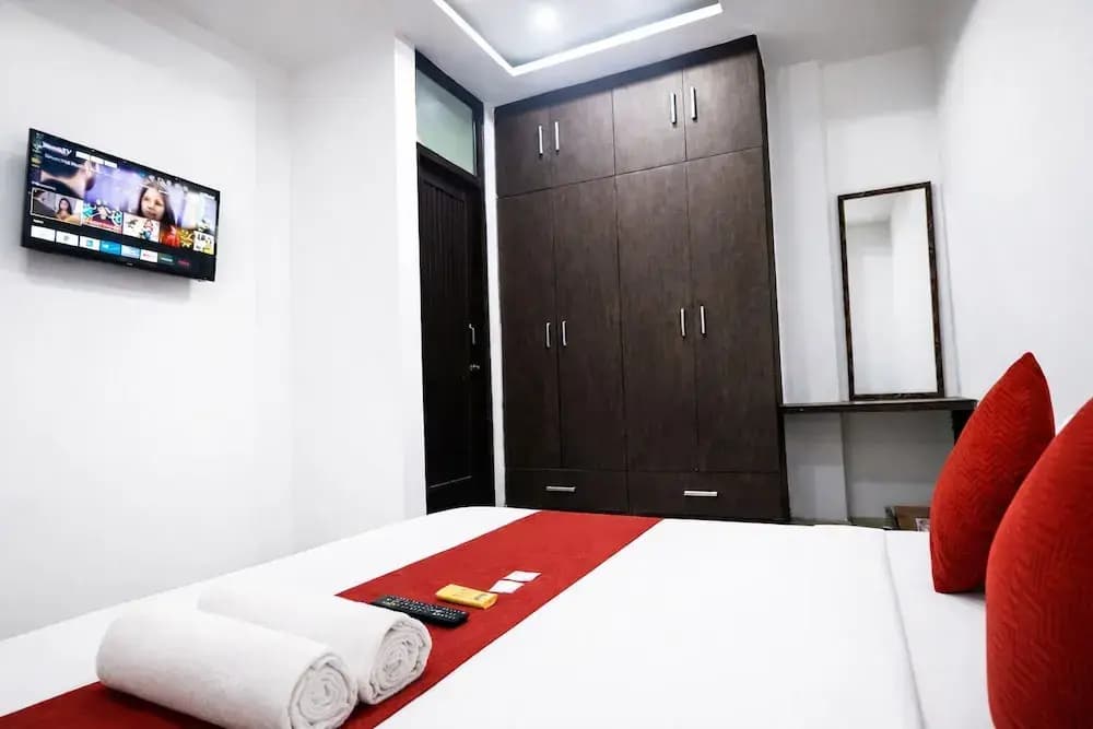 Mauryan Express Hotel Lajpat Nagar - photo 11