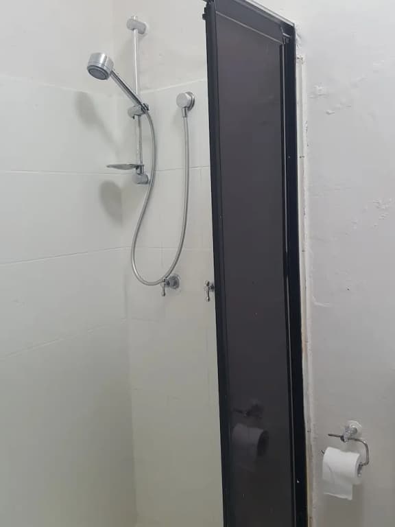 BUDGET Bourke st Apartment - photo 8