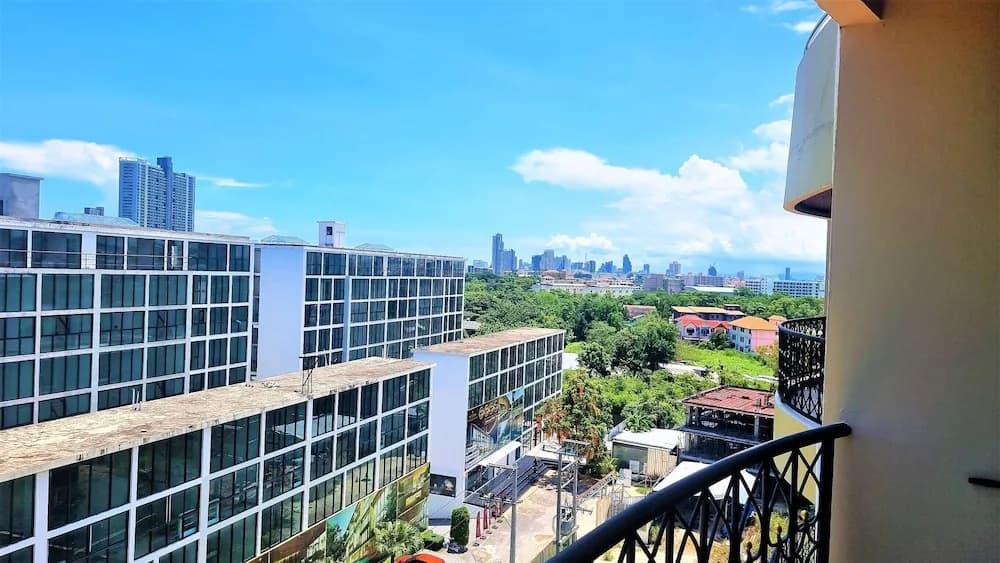 Large Studio Condo Jomtien - photo 25
