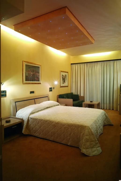 Centrotel Hotel - photo 6