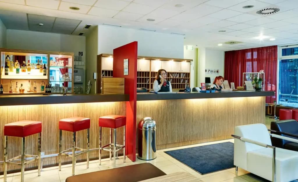 B&B HOTEL Berlin-Mitte - photo 2