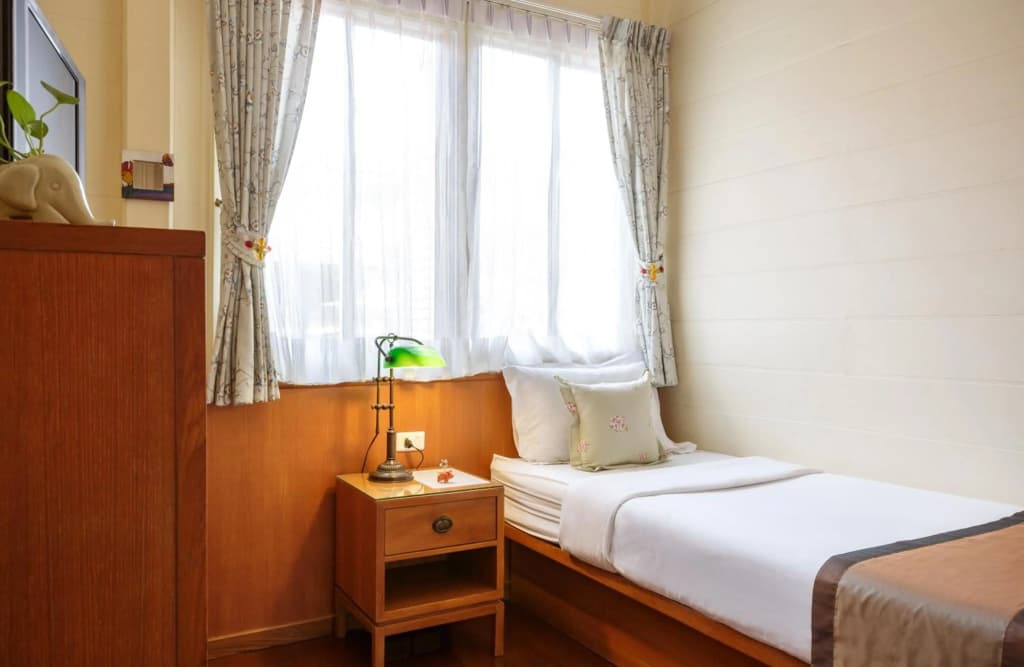 Baan Dinso Hostel - photo 1