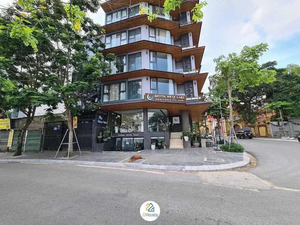 Moon West Lake Residence - photo 1