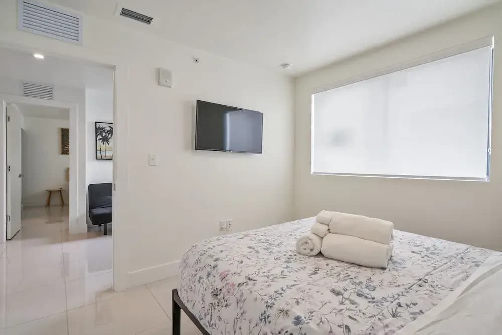 Miami Suite 310 - photo 5