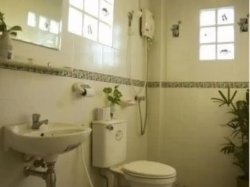 J Guesthouse - photo 7