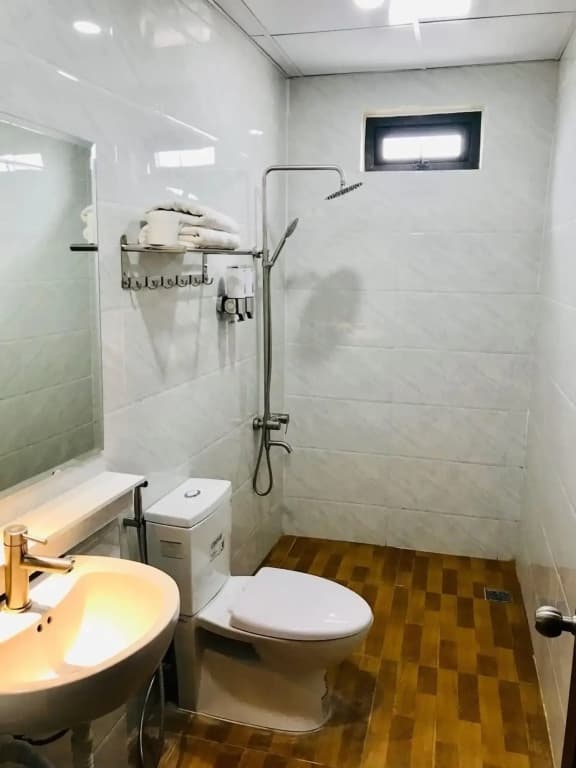 Quan Quan Hotel - photo 10