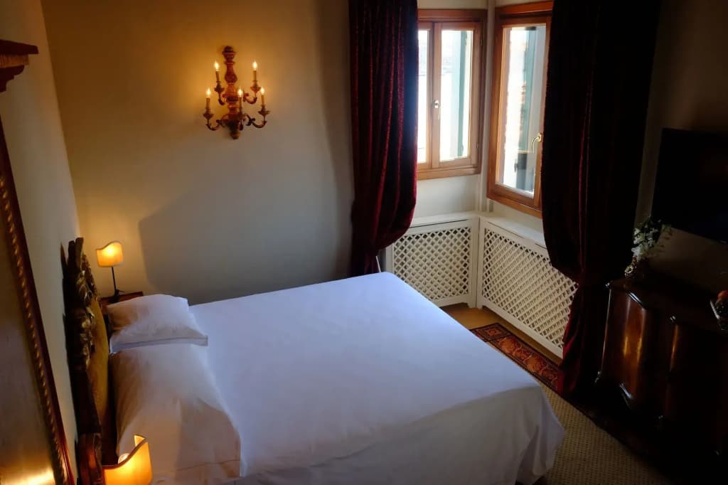 Hotel La Calcina - photo 4