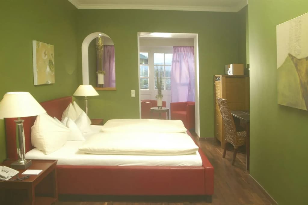 Raunak International Hotel - photo 3