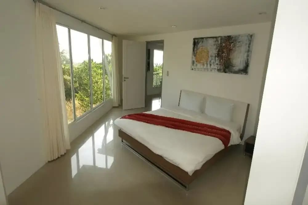 Lanta Loft Apartment 2B - photo 2