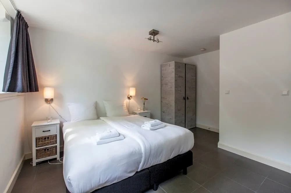 Tulip Apartments - photo 2