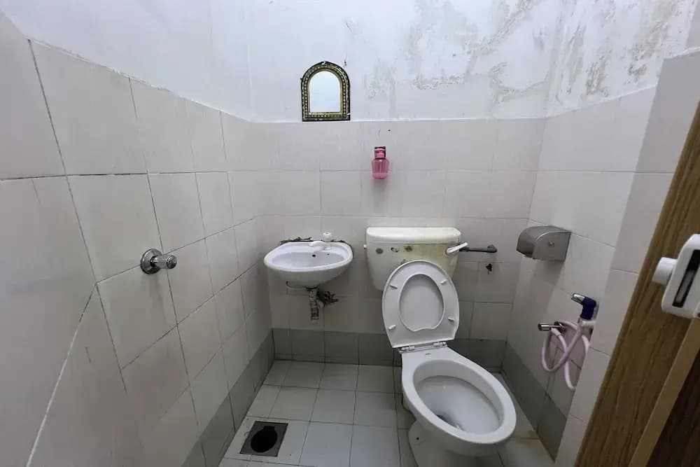 Seri Kemaman Inn, Chukai Terengganu - photo 26