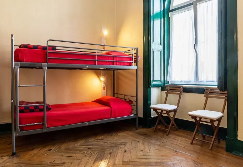 Lisbon Old Town Hostel - photo 1