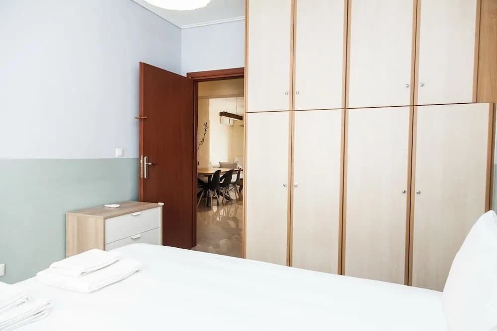 Amazing Apt in Tauros - photo 4