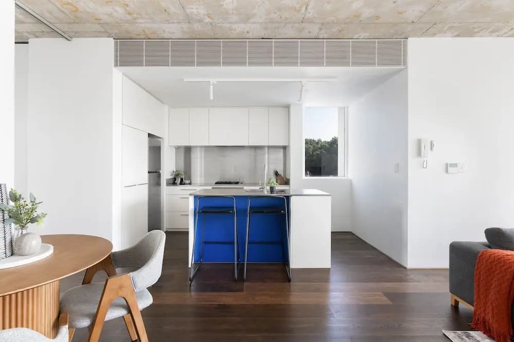 The Chromatic Apartments by Urban Rest - photo 3