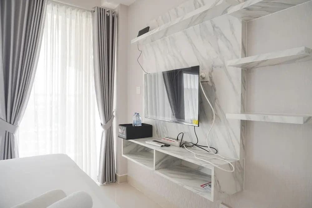Modern Look And Comfy Studio Citra Living Apartment - photo 9