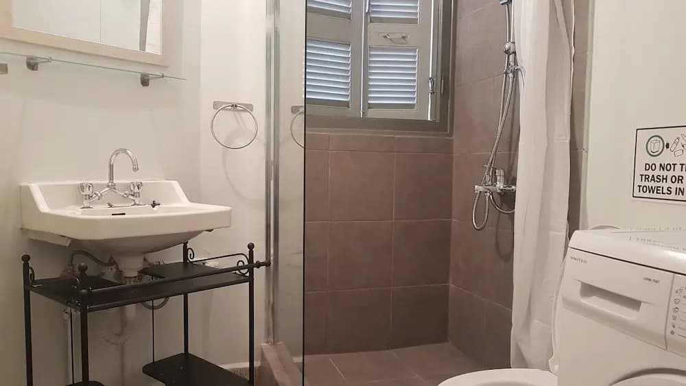 Erra - Pine - Athens Center,140m²,4 BD,2 Bath - photo 7
