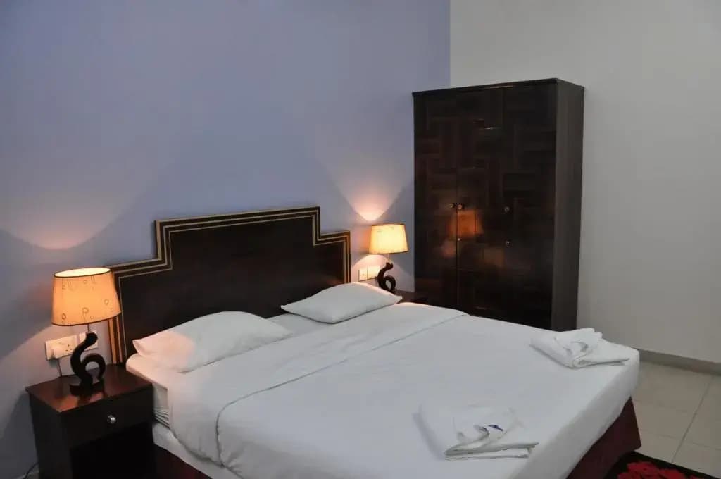 Sahara Hotel Apartment - photo 3