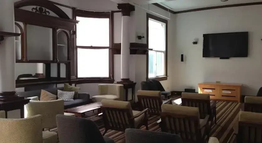 The Kenmore - photo 16