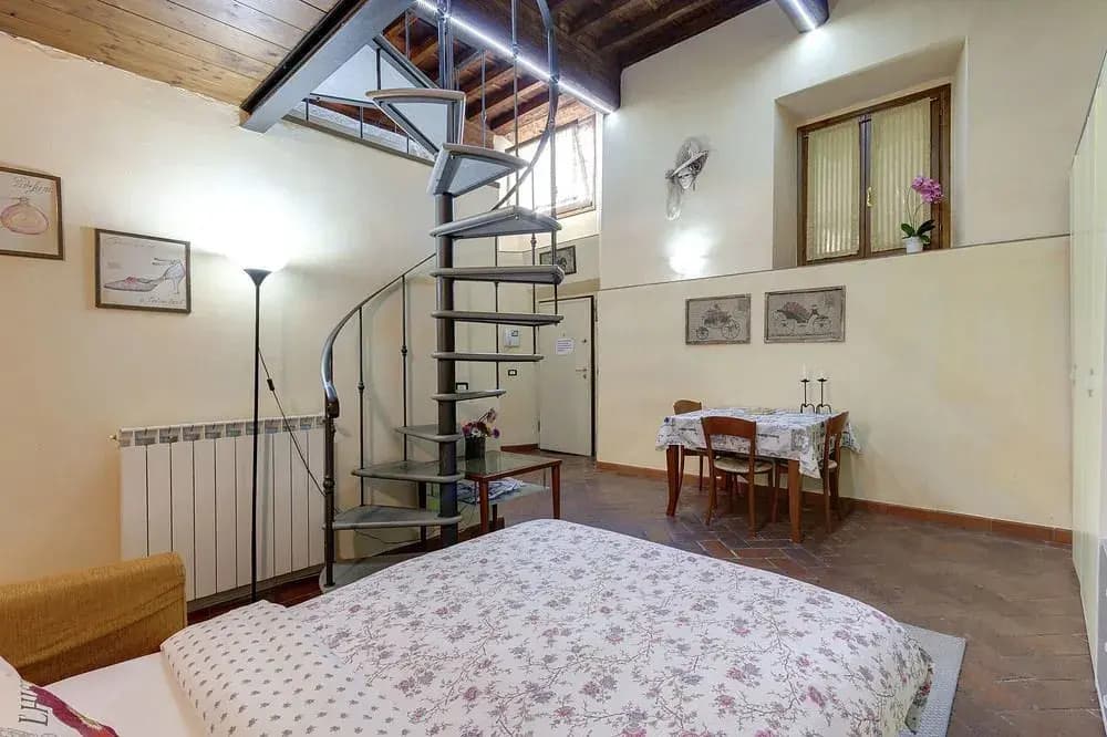 Pitti Apartment - photo 13