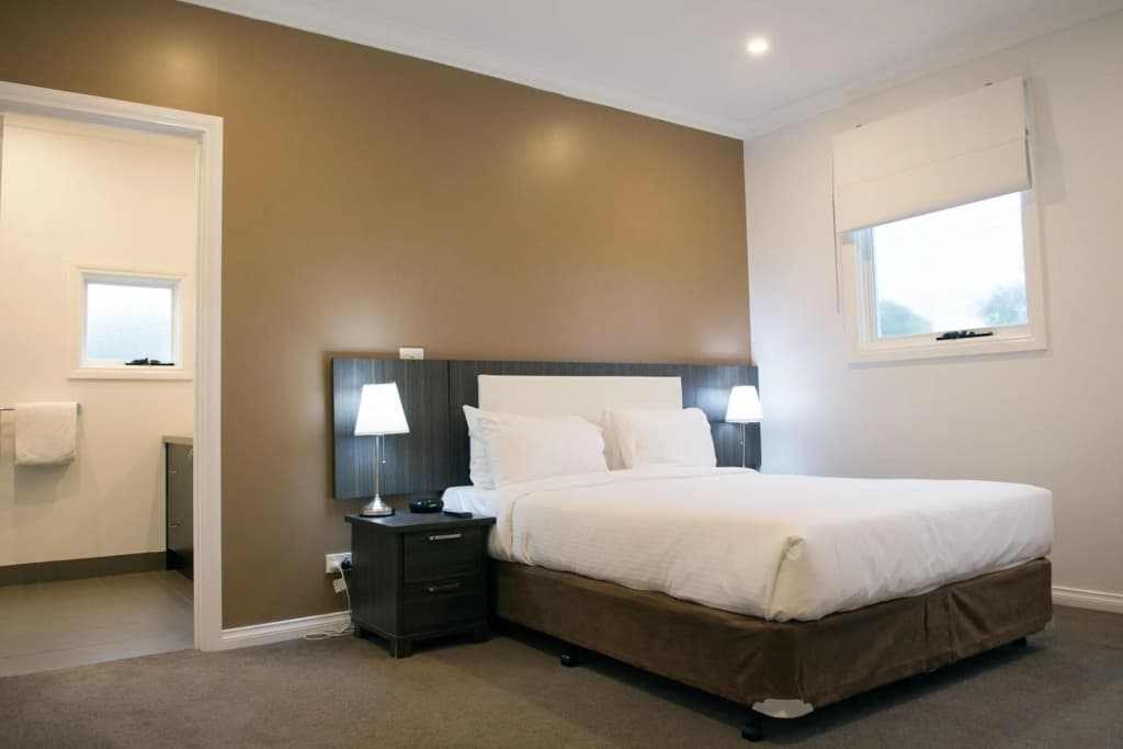 Buckingham Apartments - photo 3