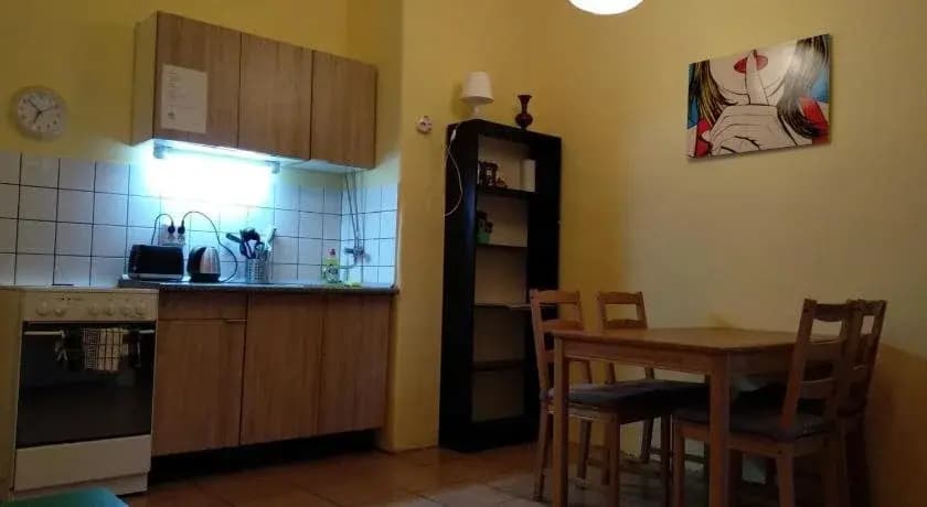 HoBar The Hostel Bar - photo 24