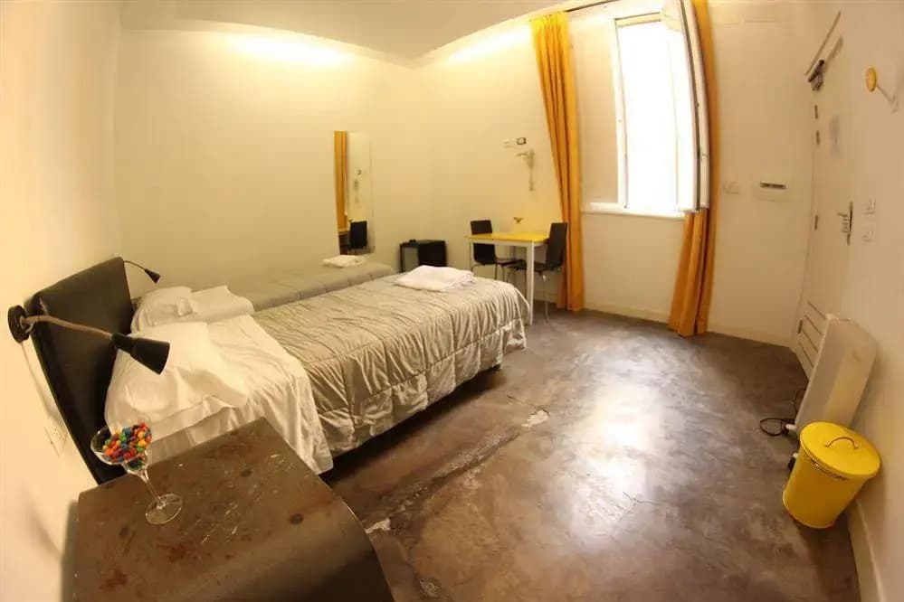 The Yellow - Hostel - main photo