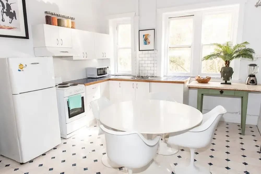 Bondi Beach Gorgeous Apartment H323 - photo 14