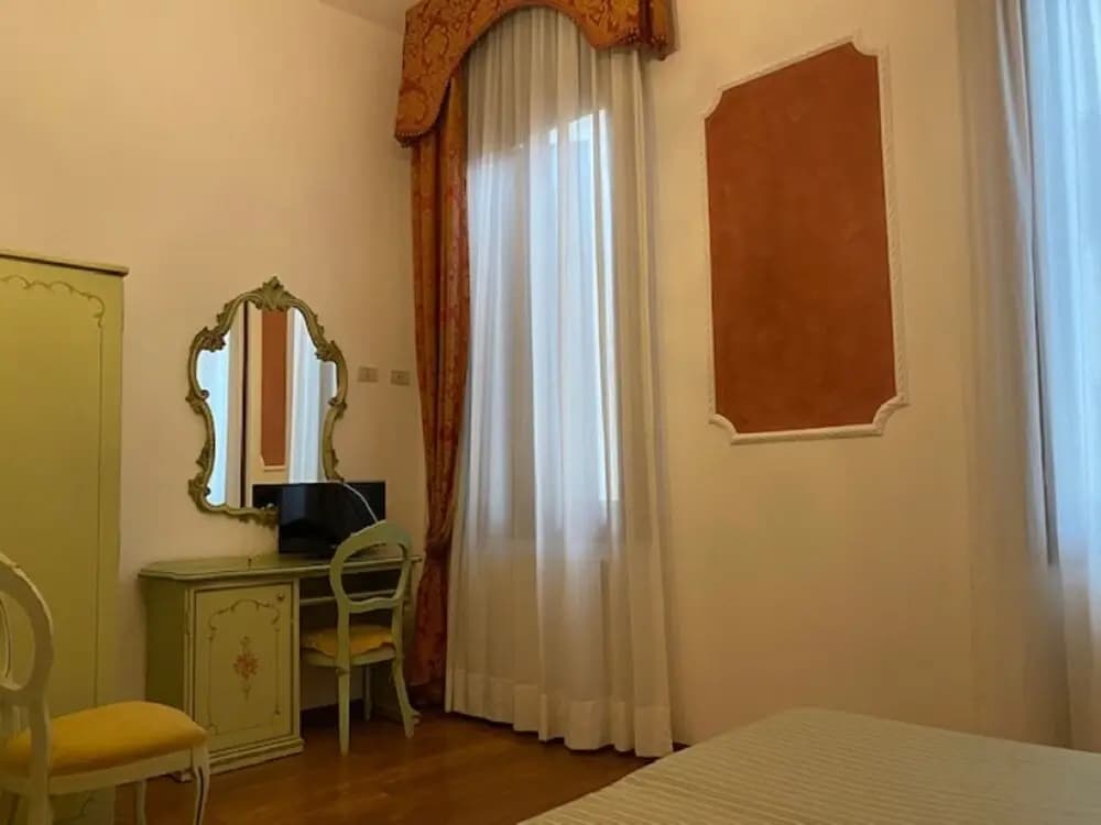 Hotel Al Sotoportego - photo 4