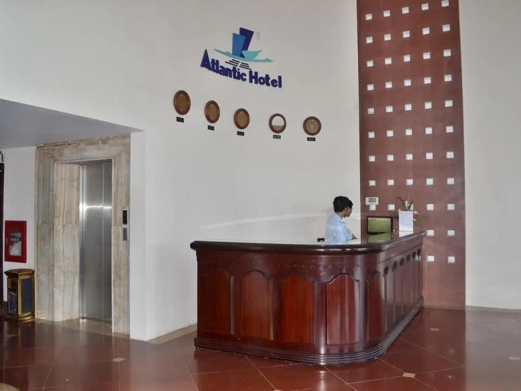 Atlantic Tuan Chau Hotel - photo 9