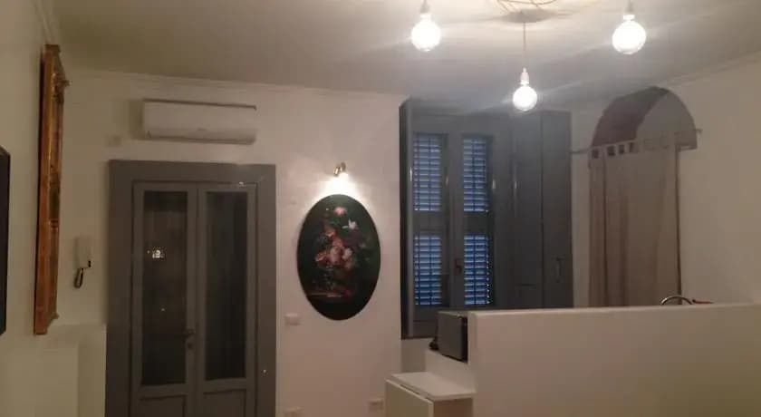 Modern Loft Just a Few Steps From Corso Como - photo 9