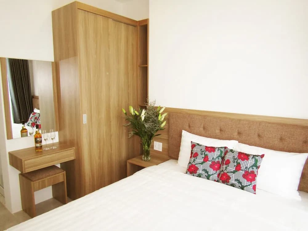 SoHo Apartment - photo 6