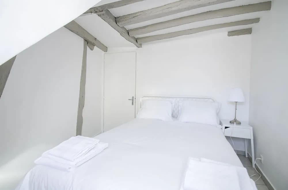 Luxury Apartment in Paris - République - photo 22