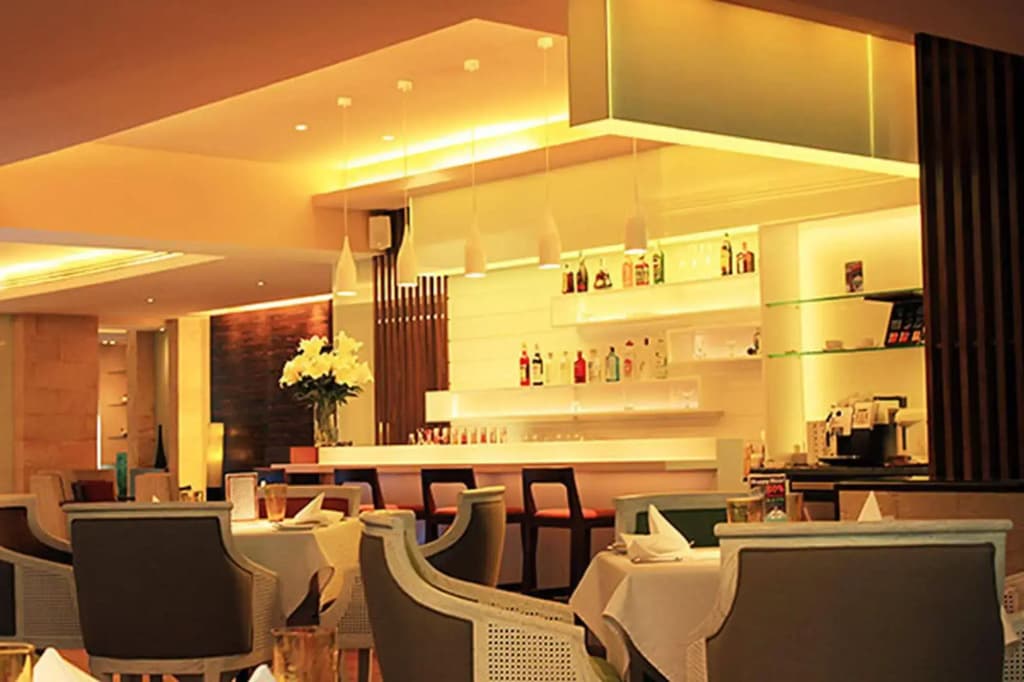 St. James Hotel - photo 22