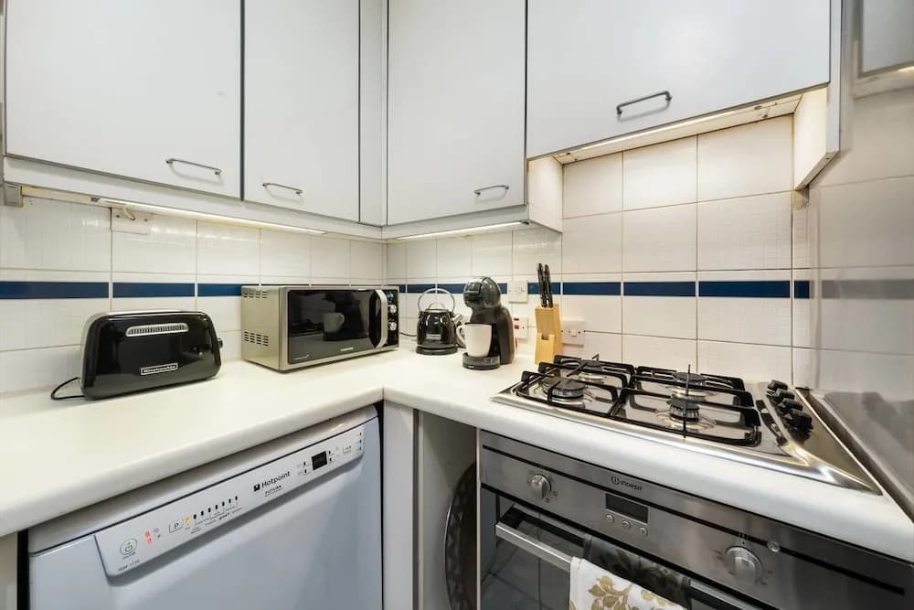 Luxury Private Apartment in Kensington - photo 12