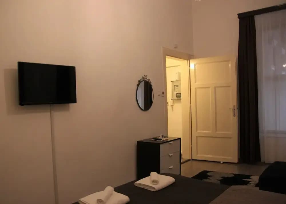 Duna Szecsi Apartmant - photo 1