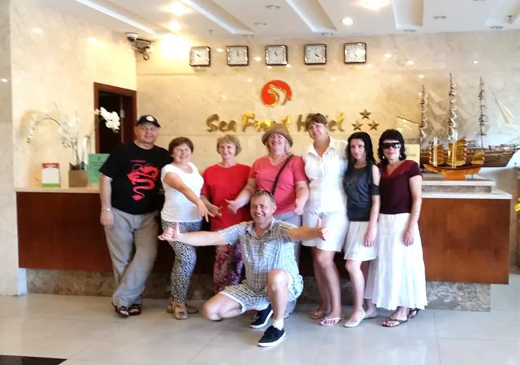 Sea Front Hotel - photo 4