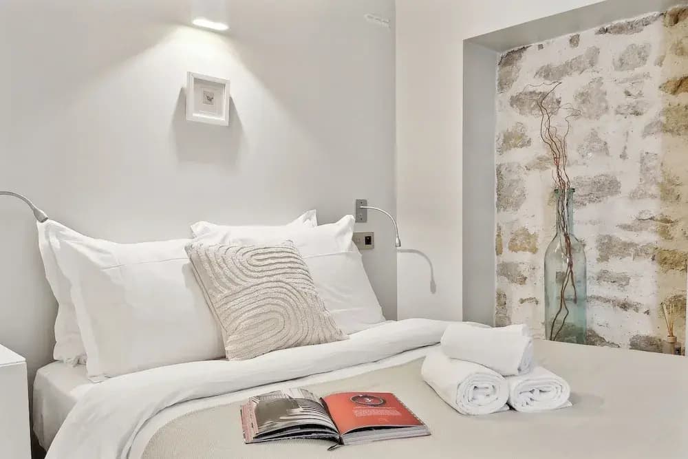 Chic 2BR 2BA near Place des Vosges - photo 5