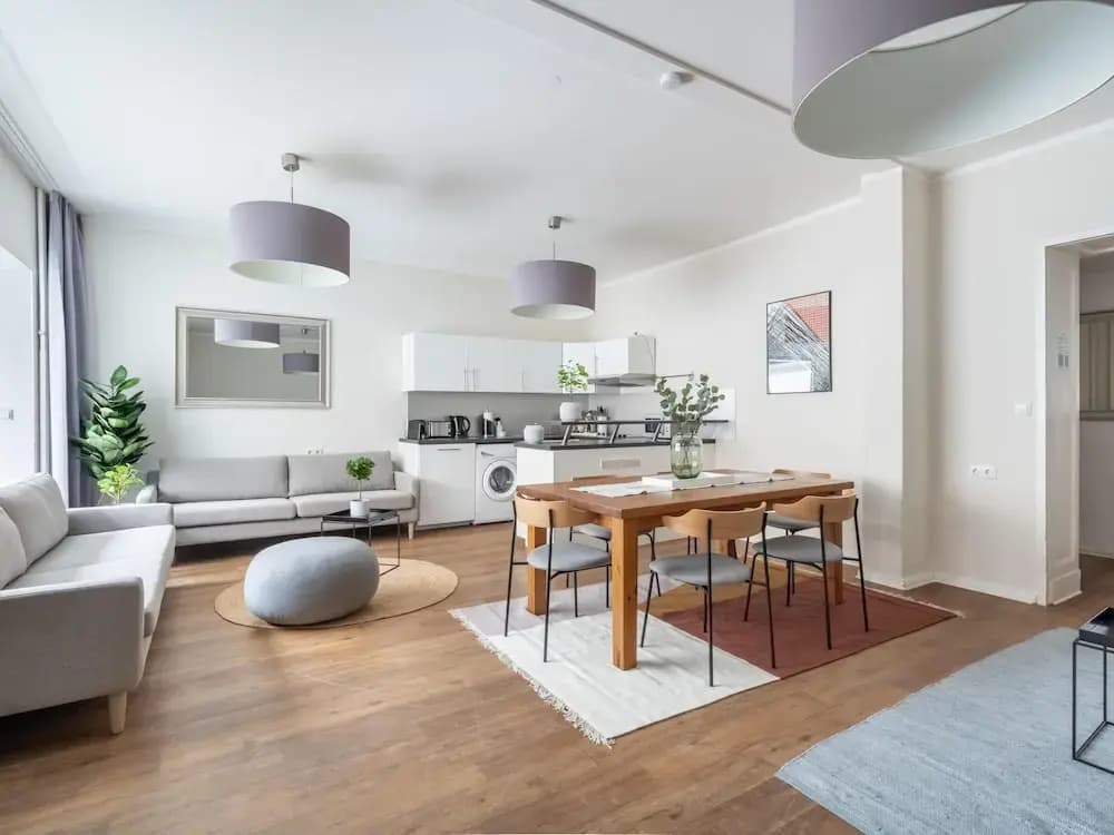 Primeflats - Huge Apartment at Gasometer 17 - photo 15