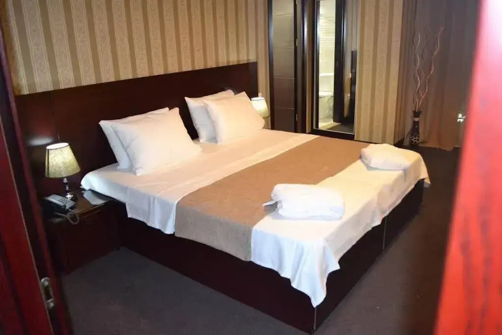 Hotel Sololaki - photo 6
