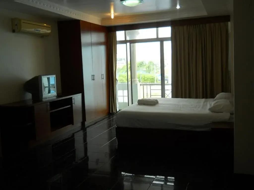 B-13 Motel - photo 3