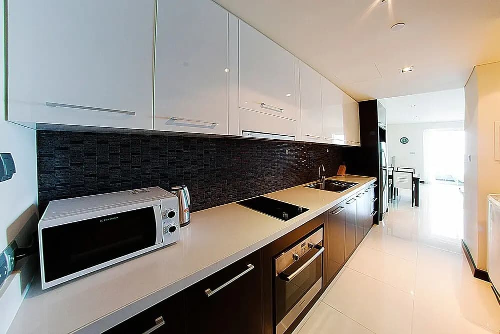 iBeach Luxury Seaview Apartment - photo 20