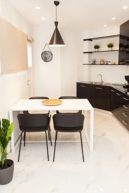 Luxurious Apartment in Athens Downtown - photo 15