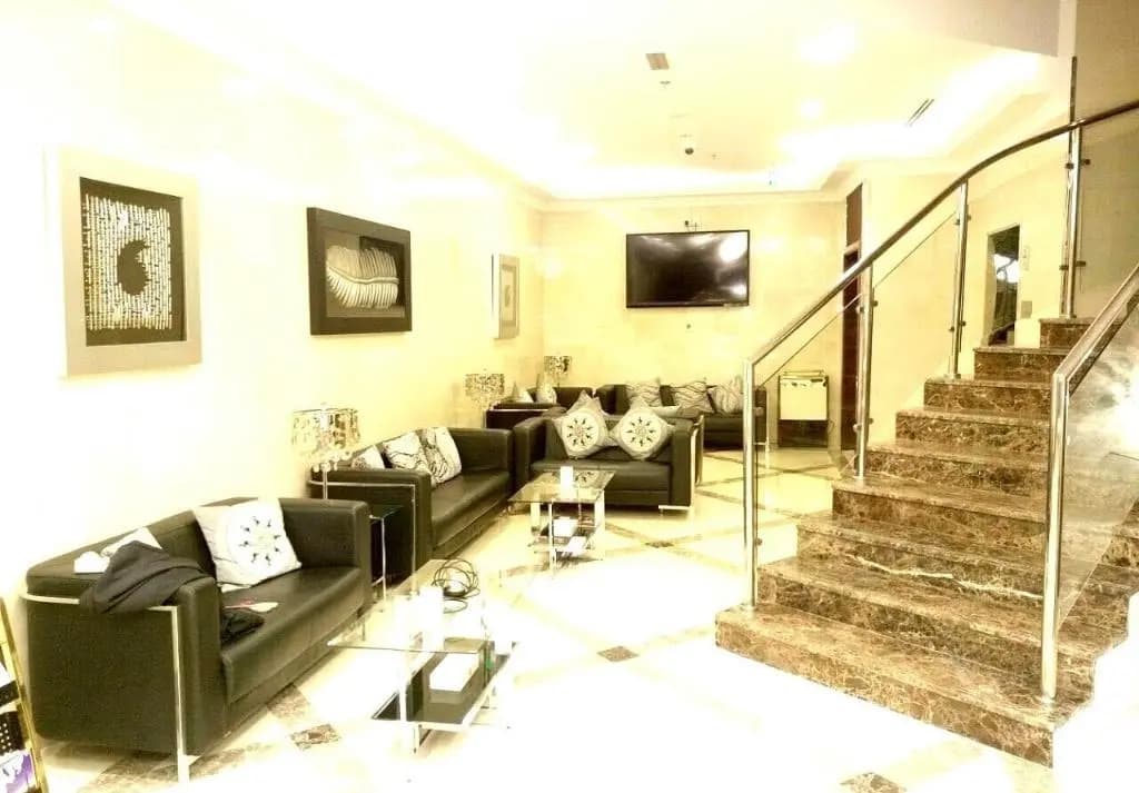 Montreal Naif Hotel - photo 9