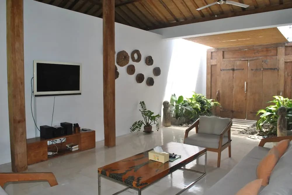 Villa Daya - photo 1