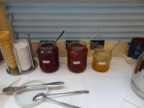Hotel Pension Blumenbach - photo 10